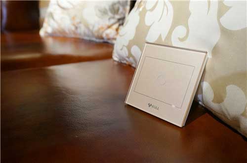 自由操控輕松穿墻 公牛G22觸控屏遙控開關評測 自由操控輕松穿墻 公牛G22觸控屏遙控開關評測