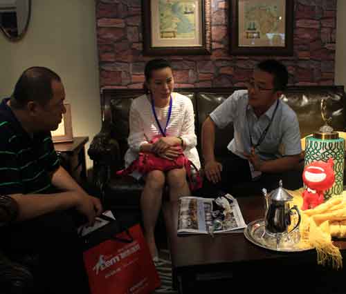 百木之家鐘志強(qiáng):新推全屋實(shí)木定制 滿足消費(fèi)者多元需求 百木之家鐘志強(qiáng):新推全屋實(shí)木定制 滿足消費(fèi)者多元需求