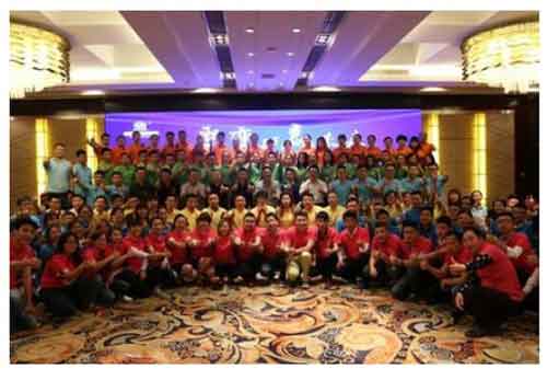 鼎配定制家具榮獲萬華杯十大網絡影響力零醛家居品牌 鼎配定制家具榮獲萬華杯十大網絡影響力零醛家居品牌