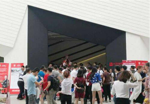 中國國際家具展結束 A家家居乘風揚帆出“上海” 中國國際家具展結束 A家家居乘風揚帆出“上海”