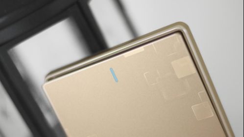 簡(jiǎn)約又不簡(jiǎn)單的小心機(jī) 這款開關(guān)告訴你真相! 簡(jiǎn)約又不簡(jiǎn)單的小心機(jī) 這款開關(guān)告訴你真相!