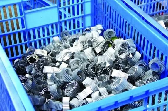 唐國慶：六大關鍵詞解讀2016年LED照明行業發展形勢