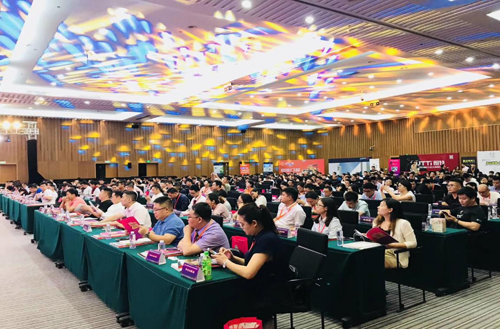 帕萊德鋁合金門窗帶你回顧一場(chǎng)品牌盛宴——走遍建博會(huì)