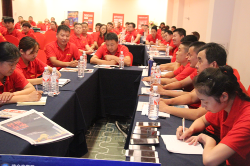 門店培訓及秋冬訂貨雙重驚喜 盡在澳克士照明