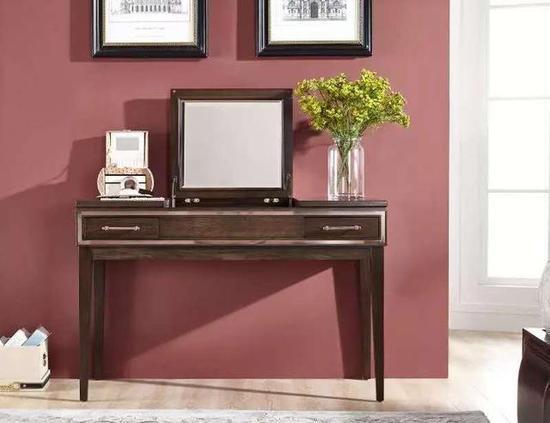 寬邸進出口美式家具旗艦店入駐烏魯木齊新華凌