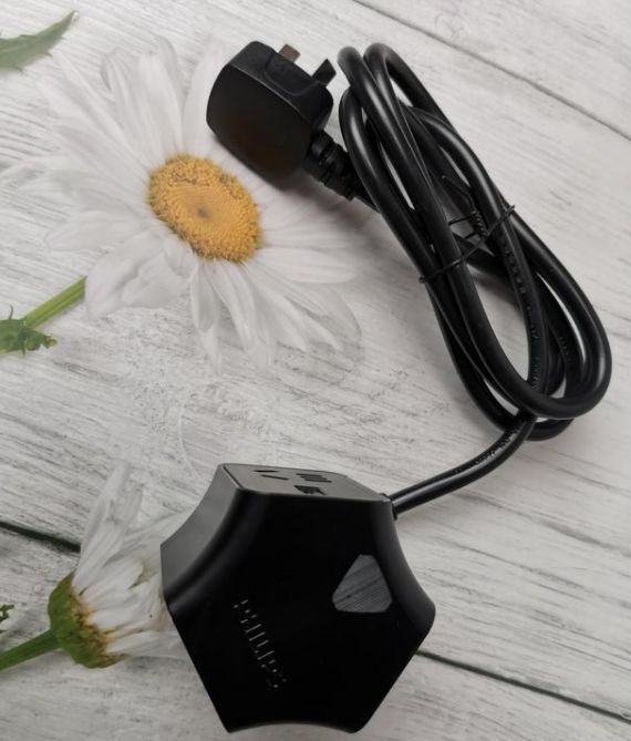 有了飛利浦摩天輪系列插座,充電器什么的都是浮云! 有了飛利浦摩天輪系列插座,充電器什么的都是浮云!