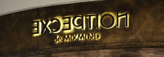 SNVA上為照明為例外女裝全場燈光設計并提供優質燈具