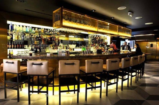 案例 | 線型照明，讓用餐環境更有情調 