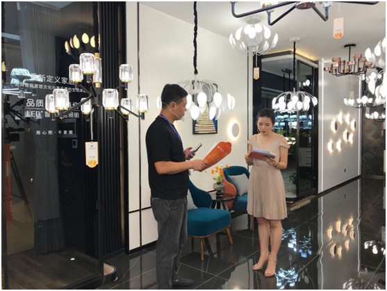 千佳元燈飾新品云直播火熱繼續(xù) 遼吉專場(chǎng)贏創(chuàng)新篇